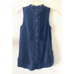 Broadway & Broome Blouse Top Size XS Silk Blue Lace Panels Sleeveless Career